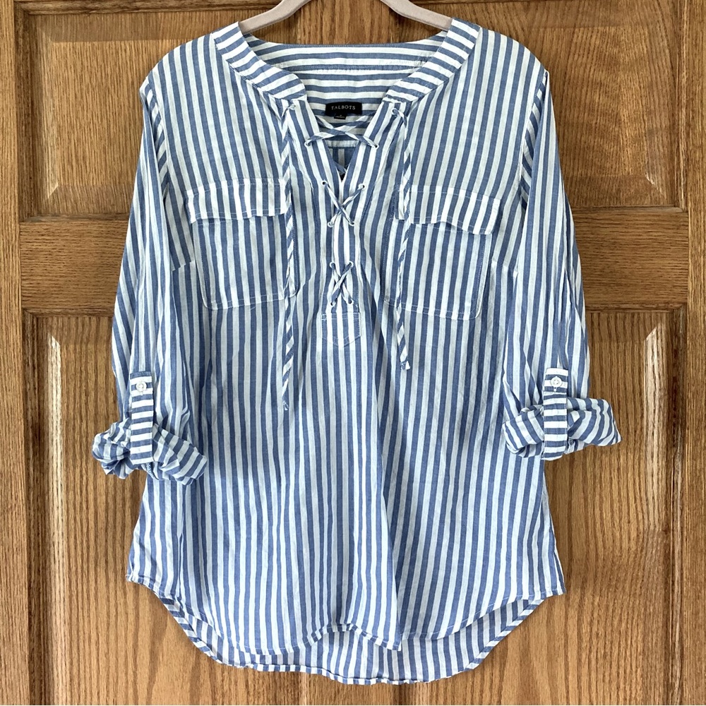 Talbots Lightweight Blue & White Striped Top Small